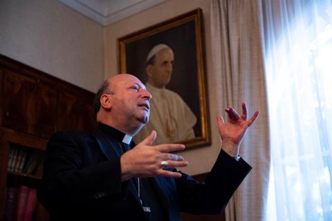 El Nuncio Apostólico, Franco Coppola embajador del Vaticano en México, habla en una entrevista con Efe, pasado 17 de mayo de 2021, en la Ciudad de México.