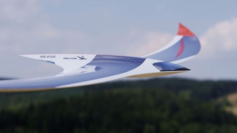 Aeronave ‘Falcon Solar’, a baja altura. Imagen: Lasky Design. 01 070822