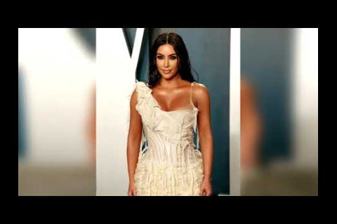 Embedded thumbnail for Kim Kardashian entra en la lista de milmillonarios de Forbes por sus negocios
