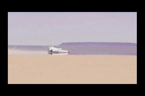 Embedded thumbnail for Bloodhound, el vehículo diseñado para batir el récord de velocidad terrestre