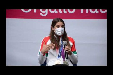 Embedded thumbnail for La deportista Alejandra Orozco niega fracaso de México en Tokio