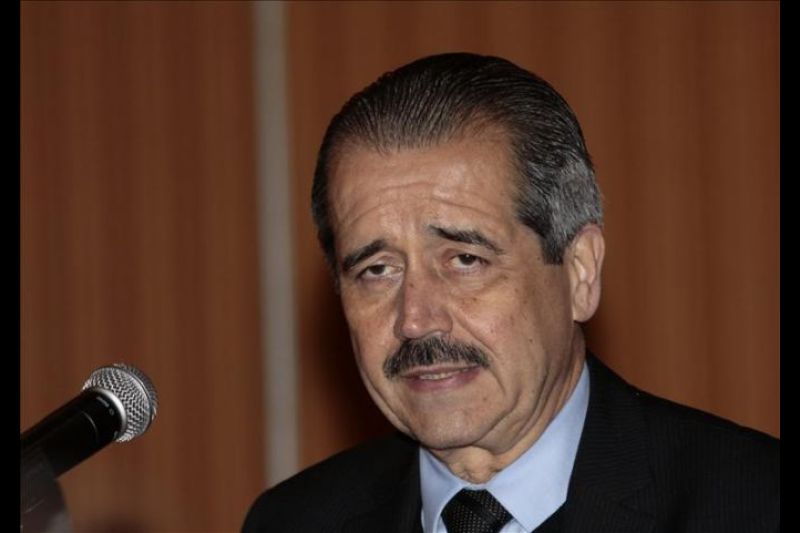 José Ángel Córdova Villalobos.