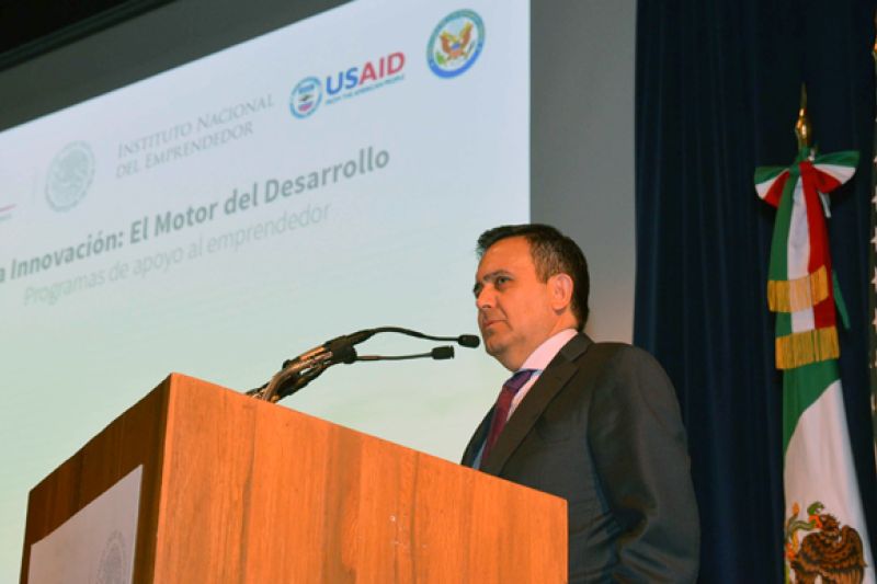 El secretario de Economía, Ildefonso Guajardo Villarreal, durante la presentación de los Programas de apoyo al emprendedor en México y Estados Unidos “La Innovación: El Motor del Desarrollo”.