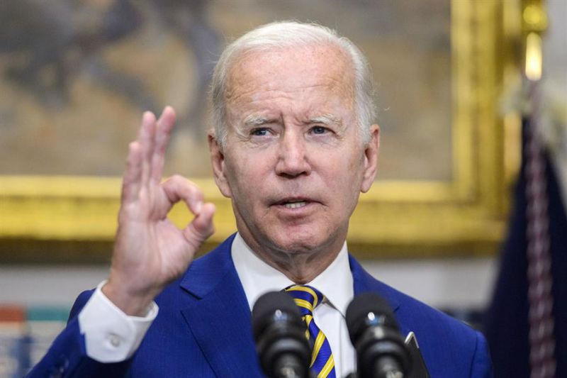 El presidente de EE. UU. Biden habla después de anunciar el plan federal de alivio de préstamos para estudiantes 01 240822