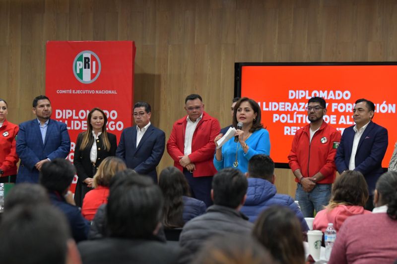 EN EL PRI ESTAMOS UNIDOS Y LISTOS PARA DAR LA GRAN BATALLA POR EL ESTADO DE MÉXICO Y COAHUILA: ALEJANDRO MORENO 02 090123