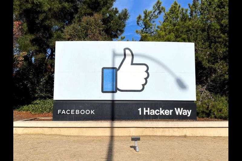 Vista de la sede de Facebook en Menlo Park, California, Estados Unidos. 