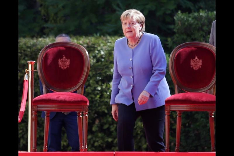 La canciller alemana Angela Merkel, este martes en Tirana. 01 - 140921