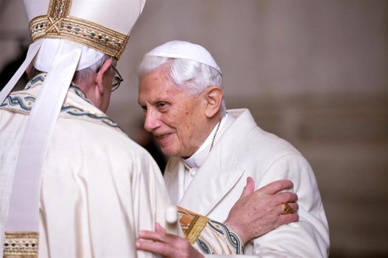 Imagen de archivo del papa emérito Benedicto XVI. 01 281222