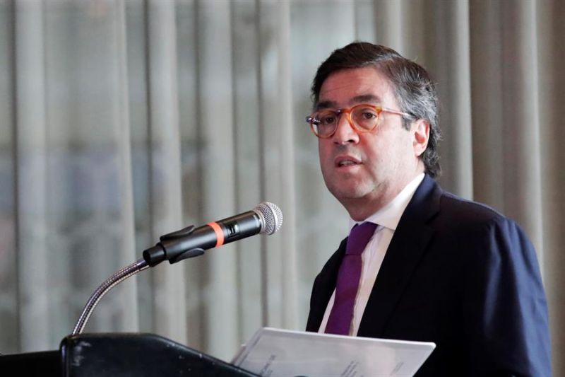 En la imagen, el presidente del Banco Interamericano de Desarrollo (BID), Luis Alberto Moreno.