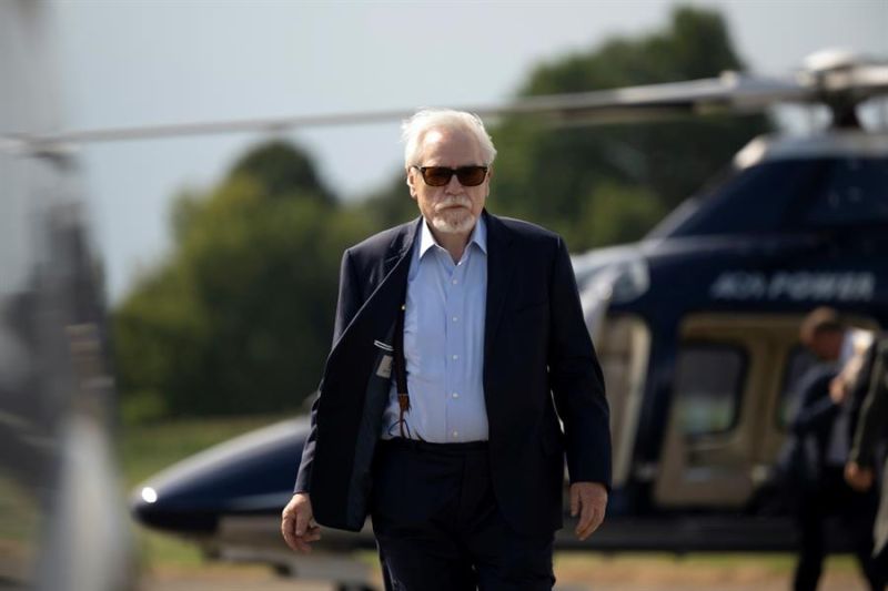 Fotograma cedido por el canal HBO donde aparece el actor Brian Cox como Logan Roy durante una escena del primer episodio de la tercera temporada de la serie "Succession" que se estrena el próximo domingo 17 de octubre. EFE/David M. Russell/HBO