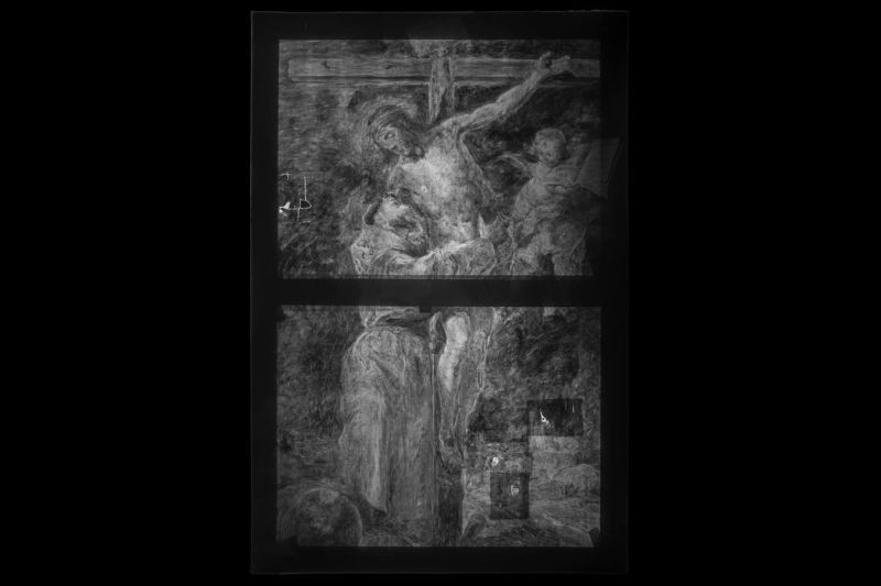 Fotografía cedida por la casa de subastas Christie's donde se ve una imagen tomada con rayos X de una reproducción del célebre cuadro "San Francisco abrazando a Cristo en la cruz" de Bartolomé Esteban Murillo, pintado por el propio artista.