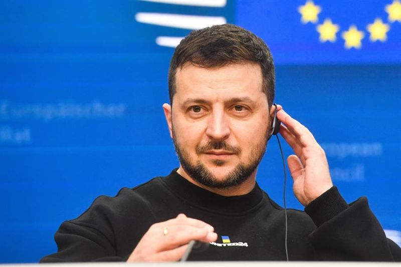 El presidente ucraniano, Volodímir Zelenski, durante una rueda de prensa al margen de una reunión del Consejo Europeo en Bruselas este jueves. 01 100223