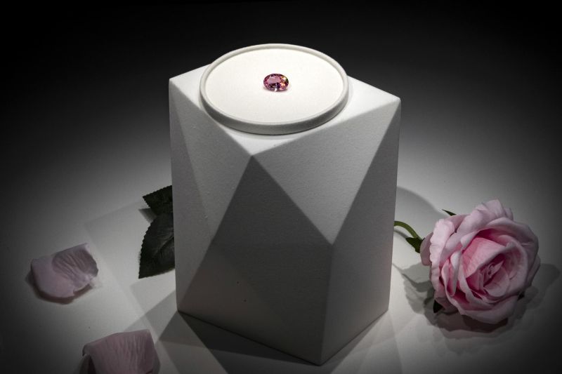 'The Way of the Diamond. A Miracle of Nature and a Man-Made Masterpiece' exhibition 01 300523