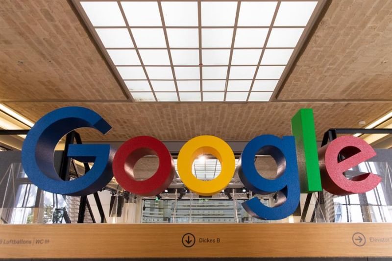 Fotografía de archivo del logo de Google.