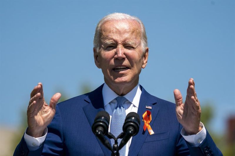 El presidente de Estados Unidos, Joe Biden, fue registrado este lunes, durante una intervención pública, en los jardines de la Casa Blanca, en Washington DC (EE.UU.).