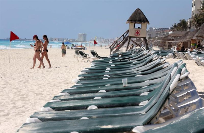 Vista general de una playa del balneario de Cancún, en el estado de Quintana Roo (México).