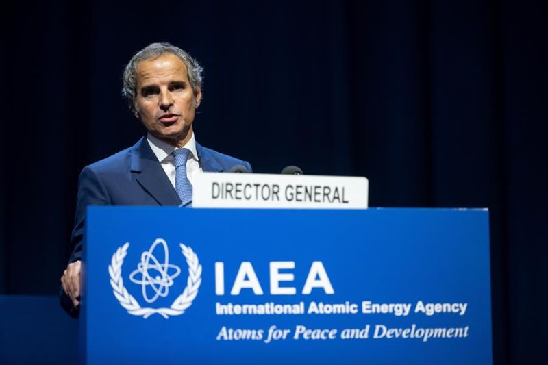 Rafael Mariano Grossi, Director General del OIEA, pronuncia un discurso en la sede del OIEA en Viena, Austria, el 26 de septiembre de 2022. (Viena) EFE/EPA/CHRISTIAN BRUNA