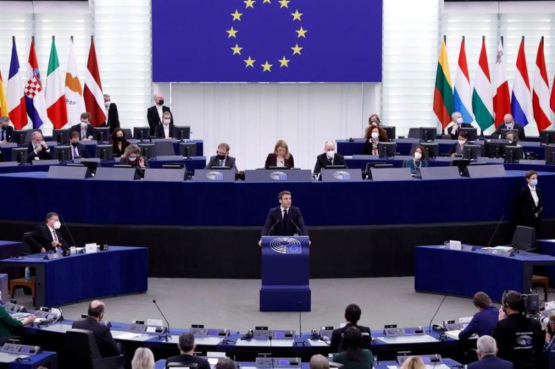 El presidente de Francia, Emmanuel Macron, ante el pleno del Parlamento Europeo en Estrasburgo, donde este miércoles ha presentado las prioridades de la presidencia francesa para este semestre.