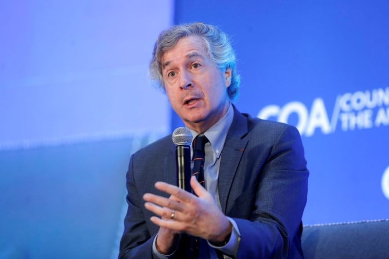 Fotografía del 20 de mayo de 2025 del economista mexicano Luis de la Calle hablando durante una rueda de prensa, en Ciudad de México (México). EFE/ Isaac Esquivel 01260525