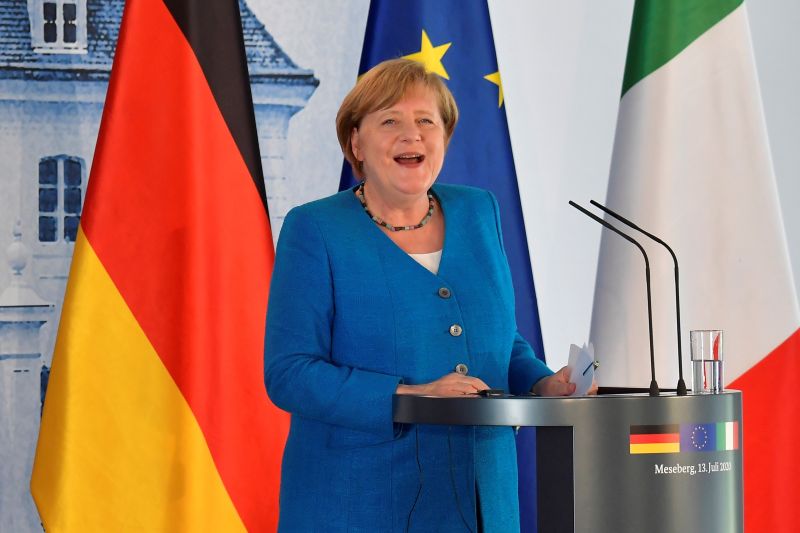 Angela Merkel, la primera en la lista Forbes de mujeres más poderosas.
