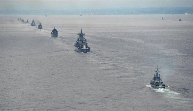 Imagen de archivo de varios buques de guerra de la Flota del Pacífico rusa. EFE/Alexey Nikolsky 01 140323