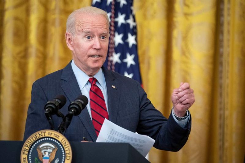 El presidente de EE.UU., Joe Biden, habla en conferencia de prensa en la Casa Blanca en Washington (EE.UU.), hoy 24 de junio de 2021.