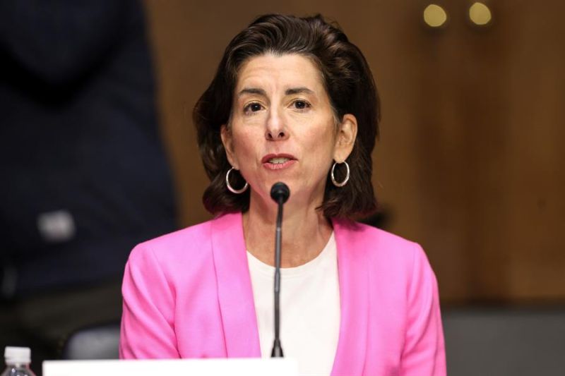 La secretaria de Comercio de EE.UU., Gina Raimondo. 