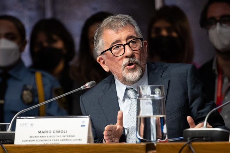 El secretario ejecutivo interino de la Comisión Económica para América Latina y el Caribe (CEPAL), Mario Cimoli, en una fotografía de archivo.