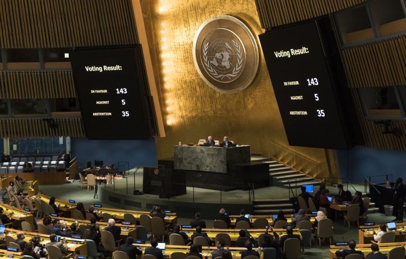 Vista, de este 12 de octubre de 2022, de la votación en la Asamblea General de la ONU de una resolución que condena la anexión rusa de cuatro territorios ucranianos. 01 131022