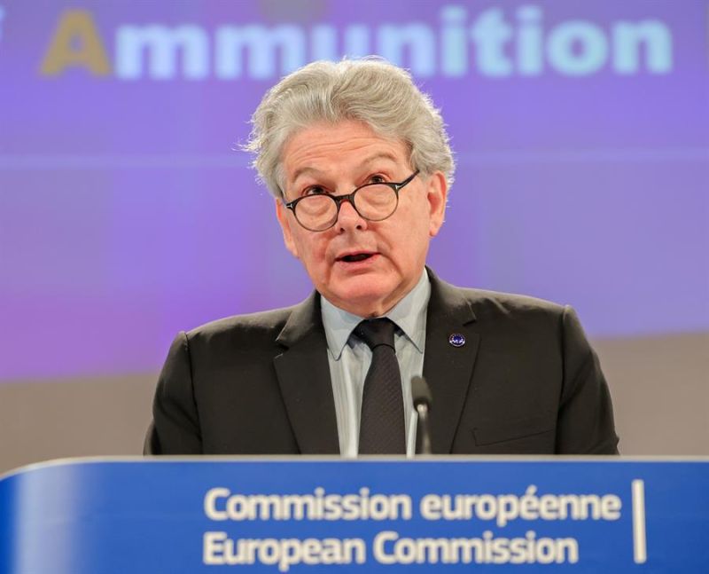 El comisario europeo de Mercado Interior, Thierry Breton, hoy 3 de mayo. EFE/EPA/OLIVIER MATTHYS 01 030523