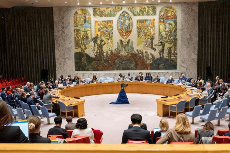 Fotografía cedida por la ONU donde se muestra el pleno del Consejo de Seguridad durante una reunión sobre Ucrania ayer en la sede del organismo internacional en Nueva York. 01 171122