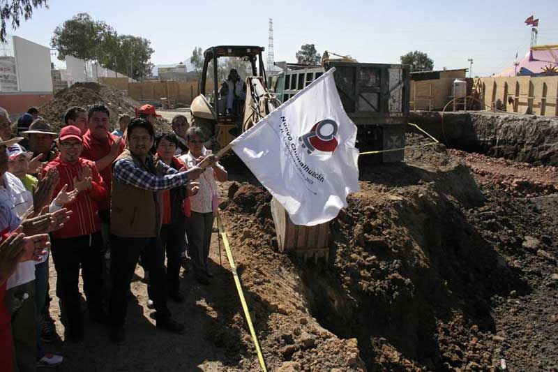 Construyen nueva alberca semiolímpica en Chimalhuacán 