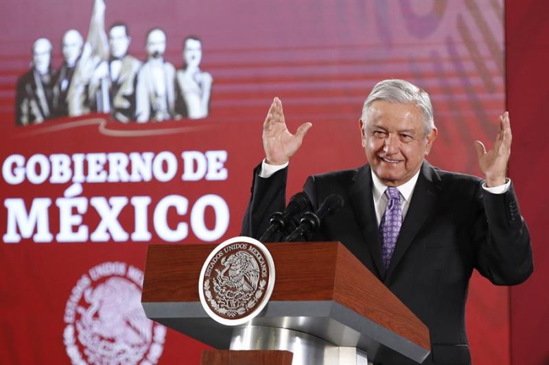 El presidente de México, Andrés Manuel López Obrador, habla durante su conferencia de prensa matutina en Palacio Nacional, en Ciudad de México (México).