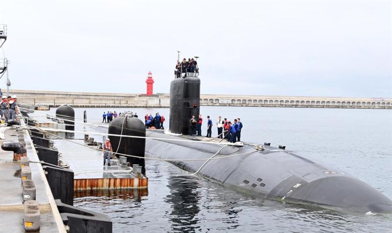 Fotografía del submarino de propulsión nuclear estadounidense USS Annapolis llegando a la base naval en la isla de Jeju, Corea del Sur, el 24 de julio de 2023. EFE/EPA/South Korean Defense Ministry HANDOUT HANDOUT EDITORIAL USE ONLY/NO SALES 01 310723