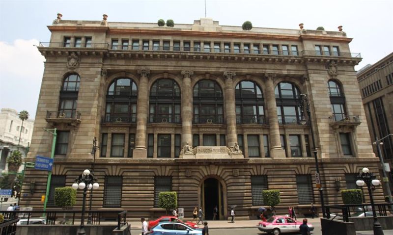 Fotografía de archivo que muestra el edificio del Banco de México, en Ciudad de México (México).
