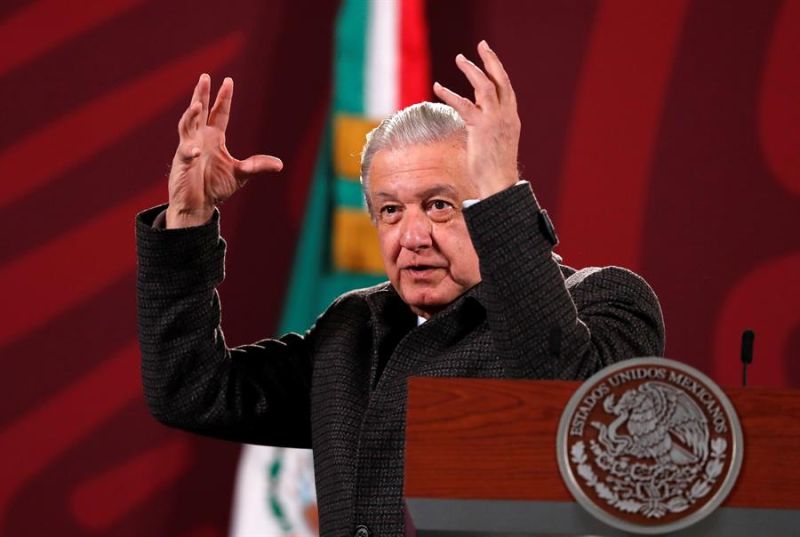 El presidente de México Andrés Manuel López Obrador, participa hoy en una rueda de prensa matutina en Palacio Nacional de la Ciudad de México (Mèxico).