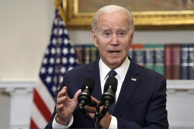 El presidente de los Estados Unidos, Joe Biden, hace comentarios después de llegar a un acuerdo bipartidista sobre el techo de la deuda. EFE/EPA/Yuri Gripas / Pool 01 290523