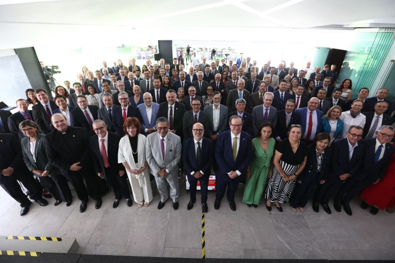 SANTANDER RECTORES DE UNIVERSIDADES 01060525