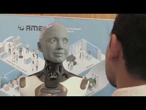 Embedded thumbnail for El robot Ameca: &amp;quot;Los humanos no deberían tener miedo de las inteligencias artificiales&amp;quot;
